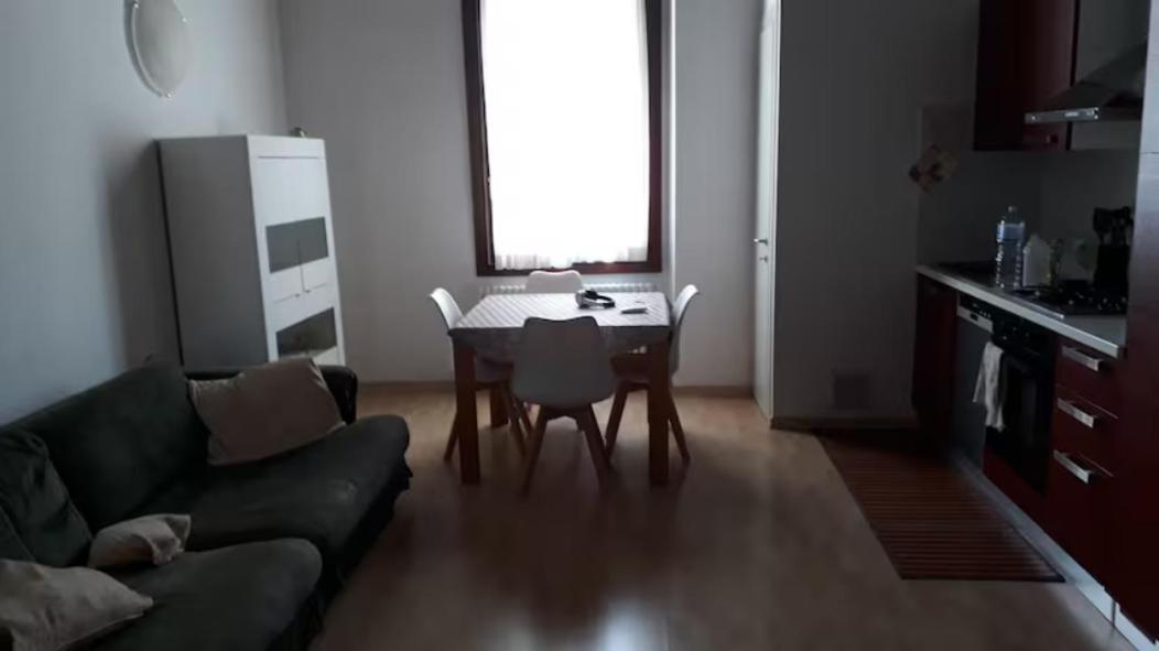 شقة Lorenzo'S House تْييني المظهر الخارجي الصورة